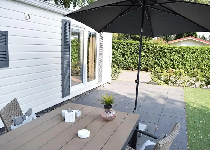 4 Pers. Veluwelodge Met Sauna * Voorthuizen