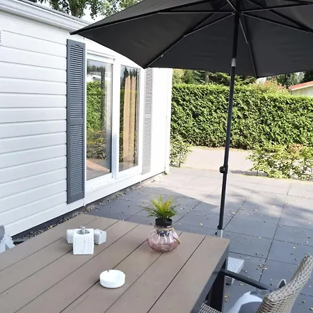 4 Pers. Veluwelodge Met Sauna * 福尔特赫伊曾