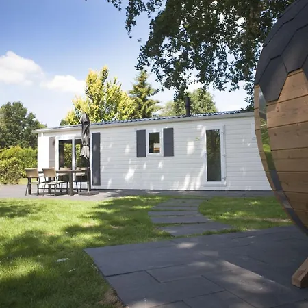 4 Pers. Veluwelodge Met Sauna 福尔特赫伊曾