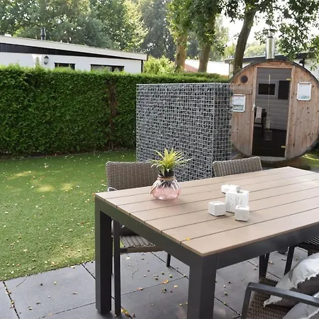 4 Pers. Veluwelodge Met Sauna 公寓